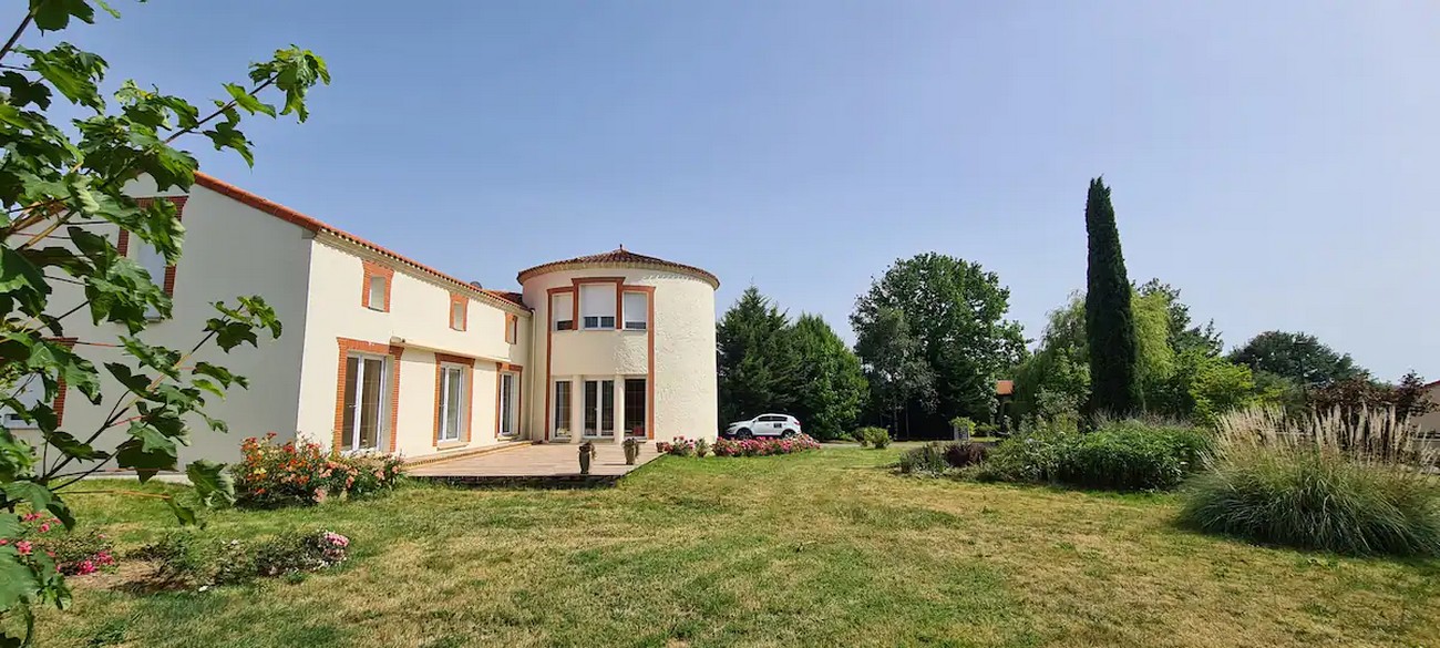 Gîte La Tour Blanche