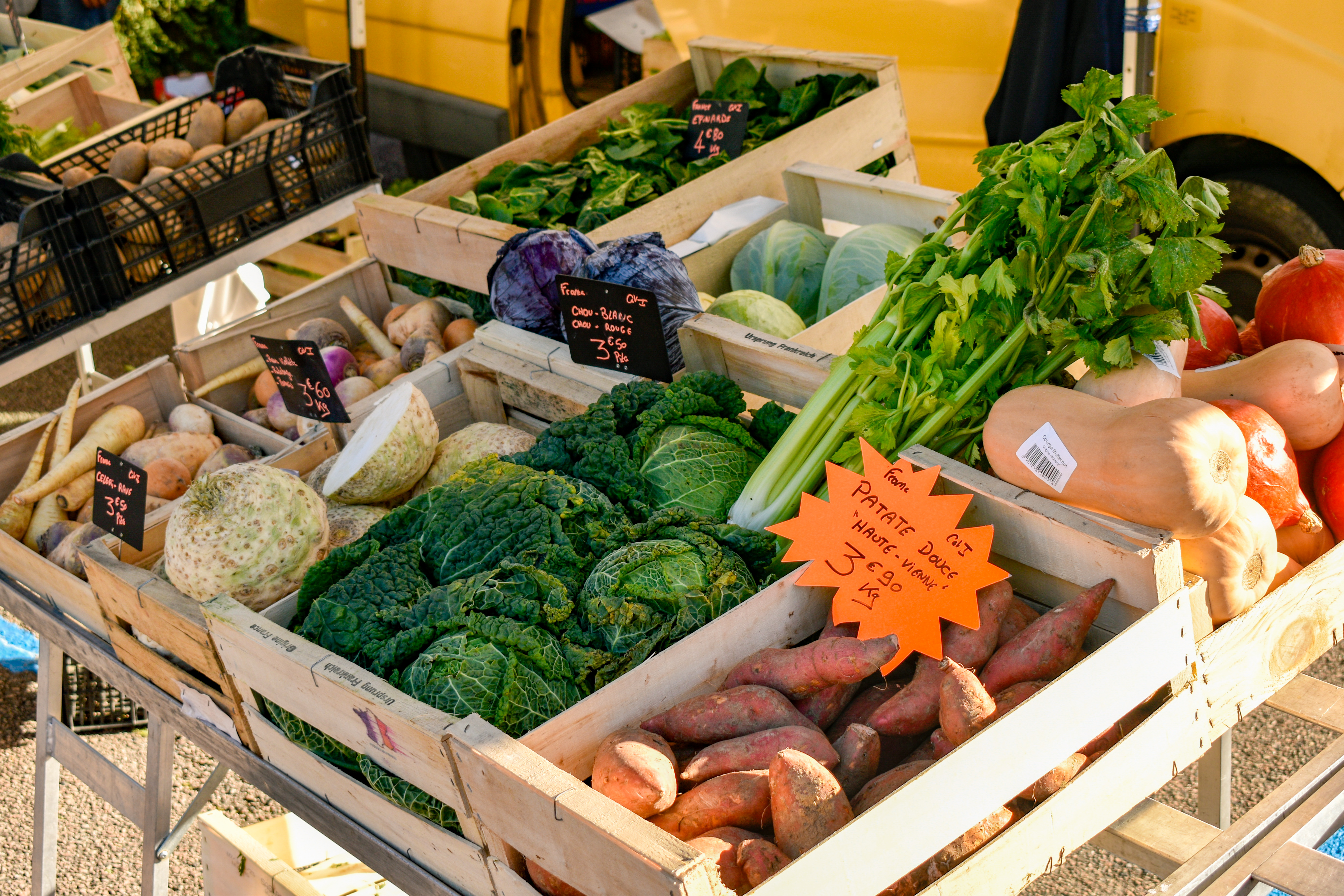 Marché hebdomadaire de Bosmie l'Aiguille, Bosmie-l'Aiguille - photo 7