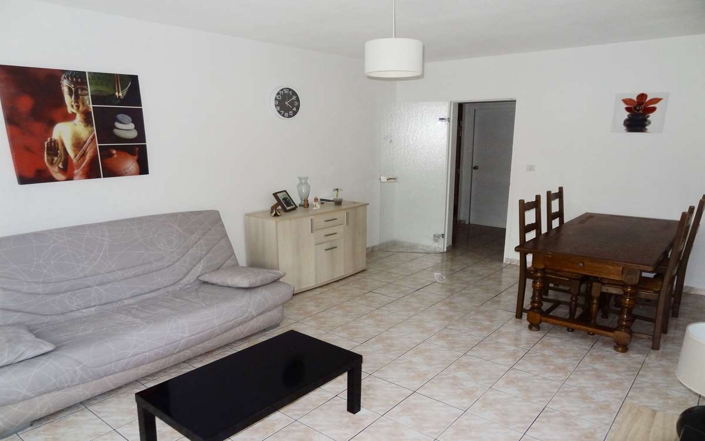 Location Hiraux