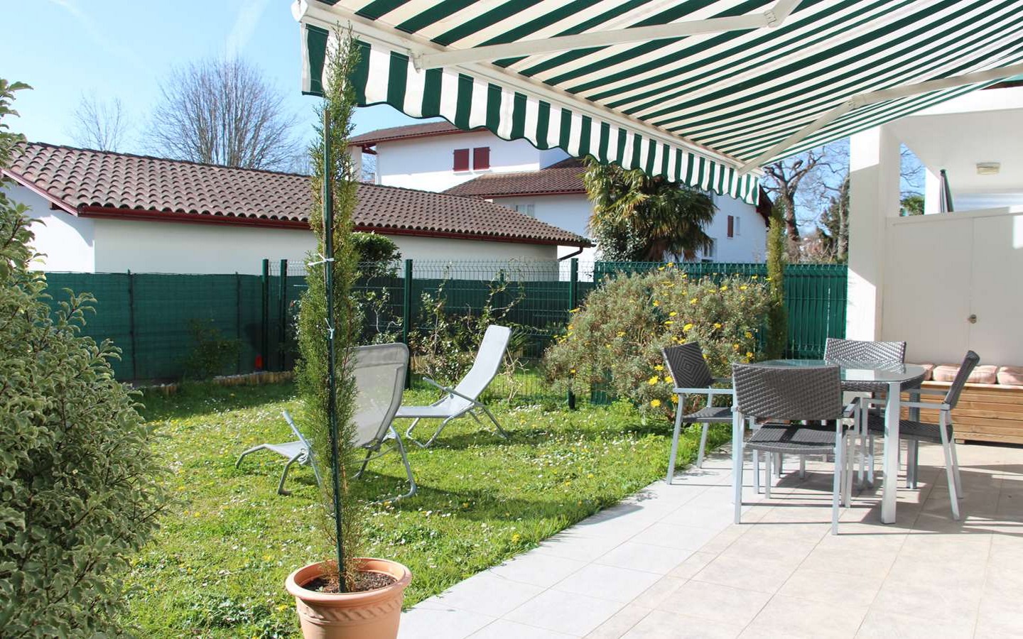 Cam 179 - Location Plein Sud 7