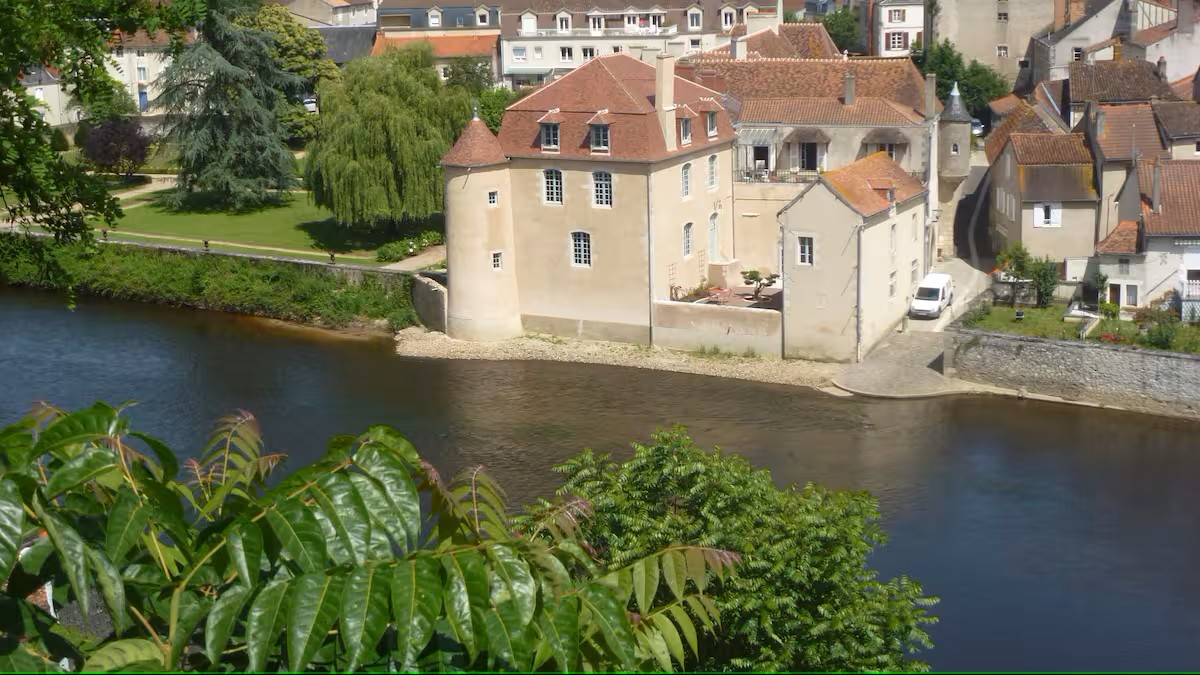 Le Vieux Palais