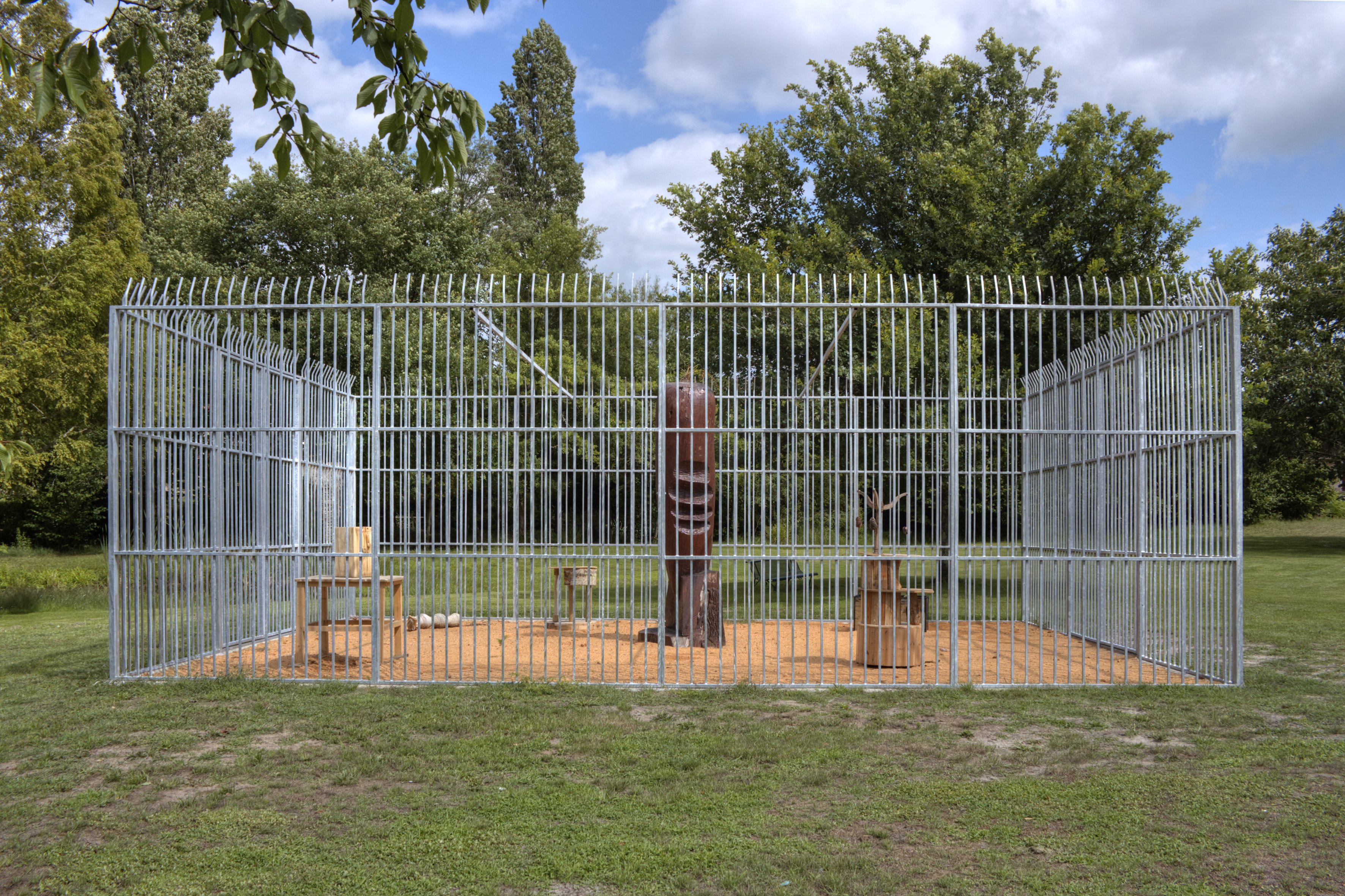 La Forêt d'Art Contemporain : Zoo de Sculptures, oeuvre n°12