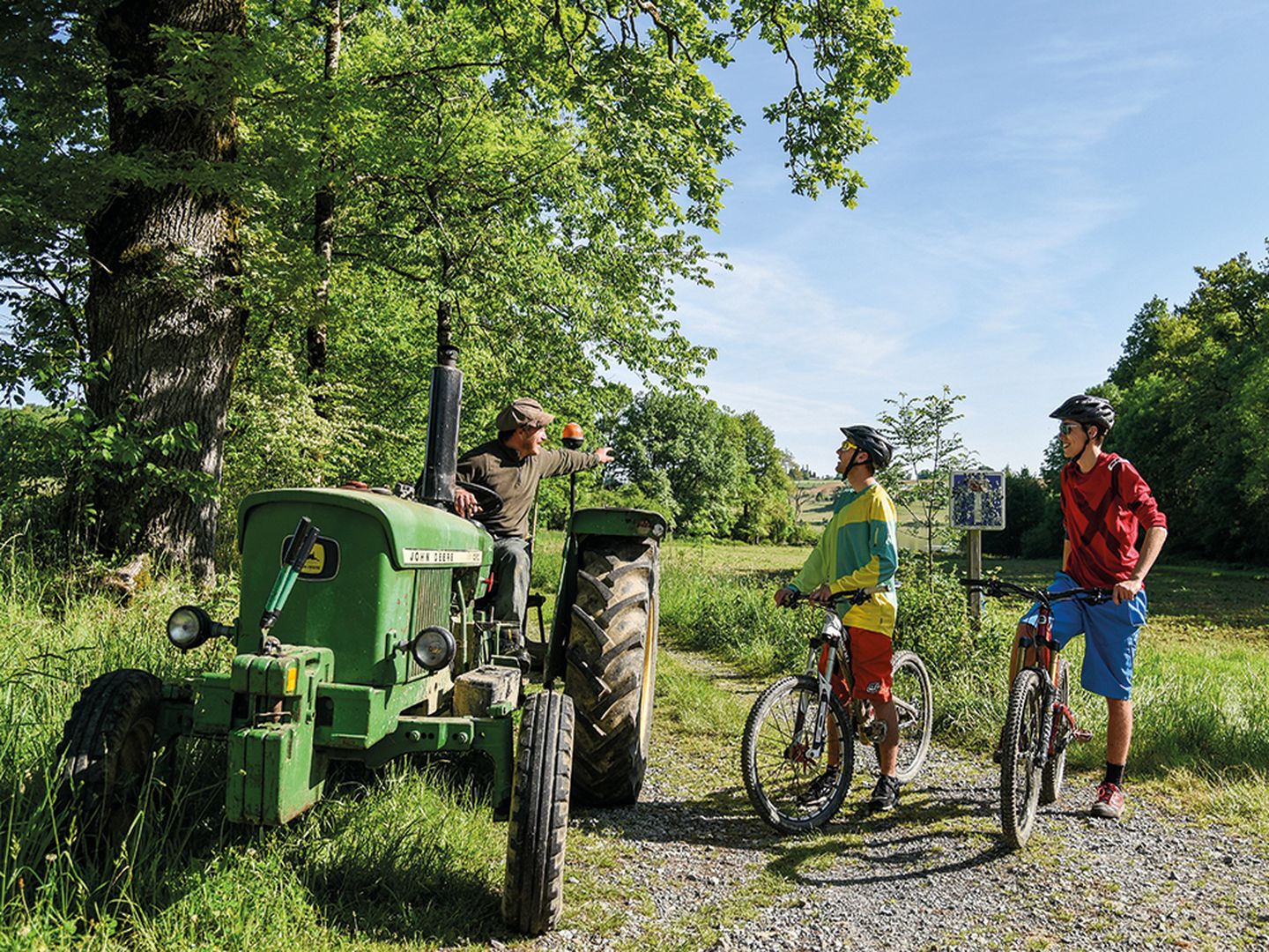 Maucor : du Pont Long aux coteaux à VTT