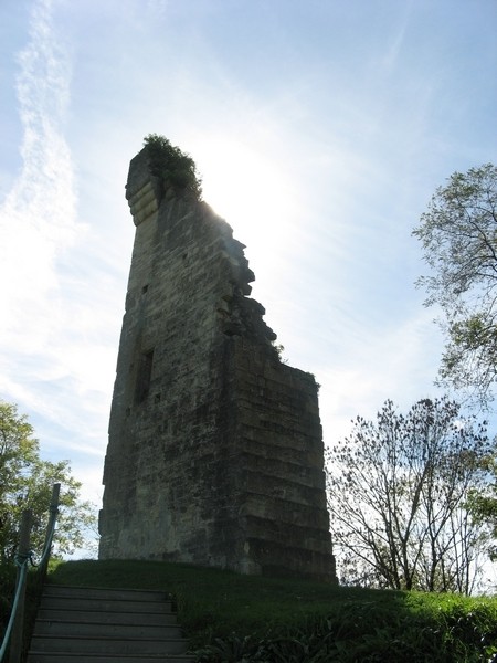 Tour d'Yssandon