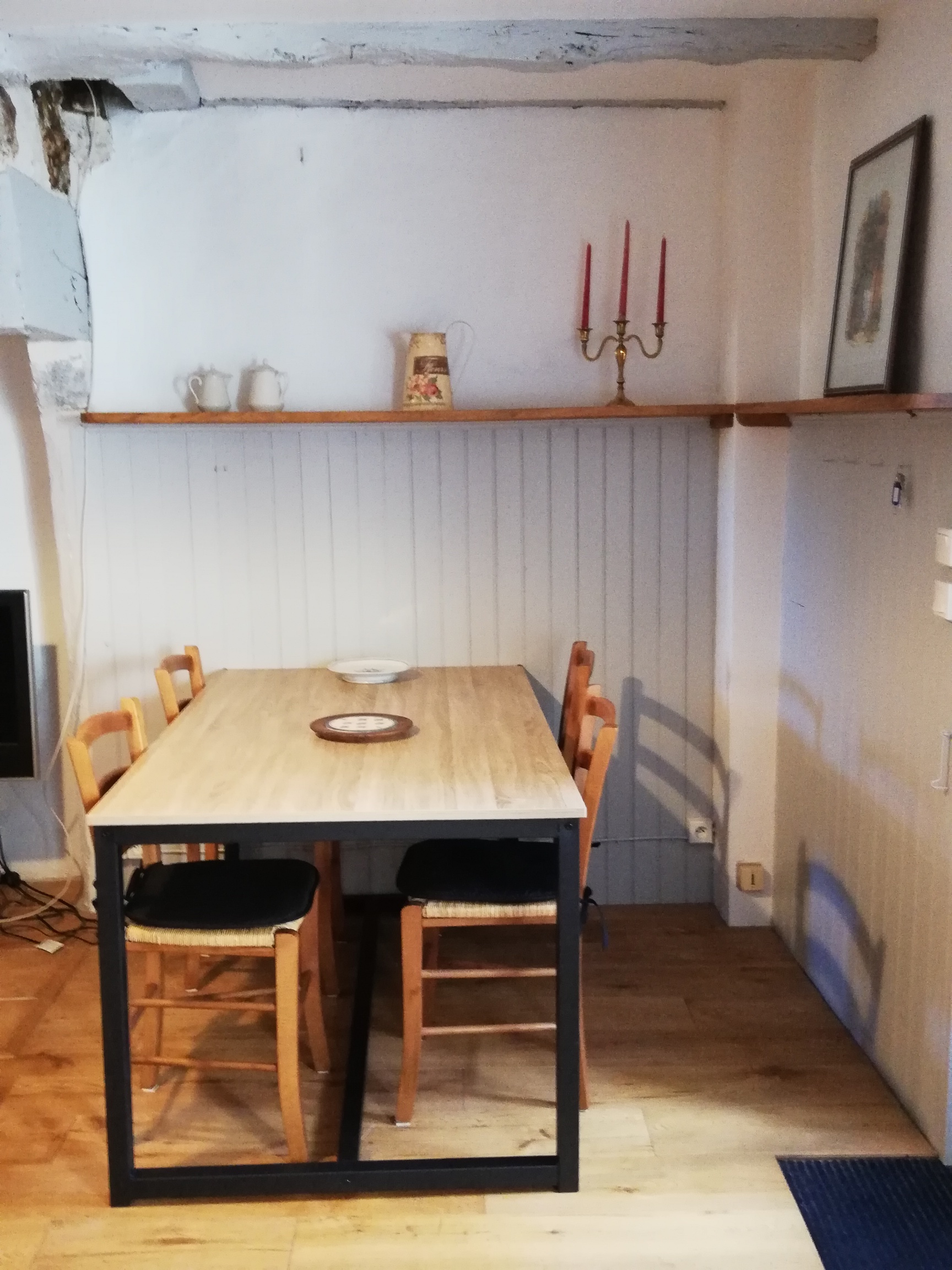 La Maison Droite