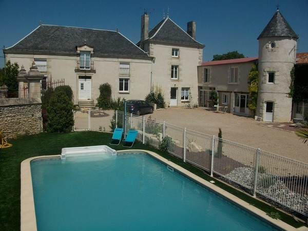 Logis des Deux Tours - photo 1