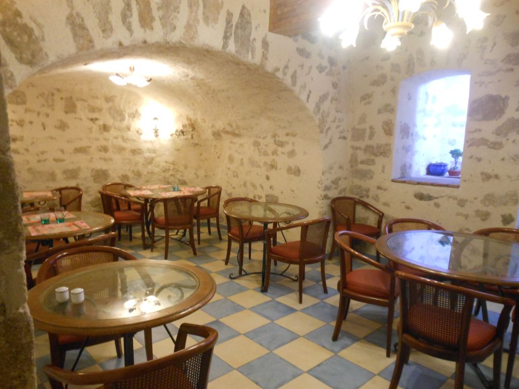 Hôtel Restaurant A la Porte Saint Jean