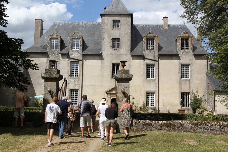 Château du bourg de Fromental