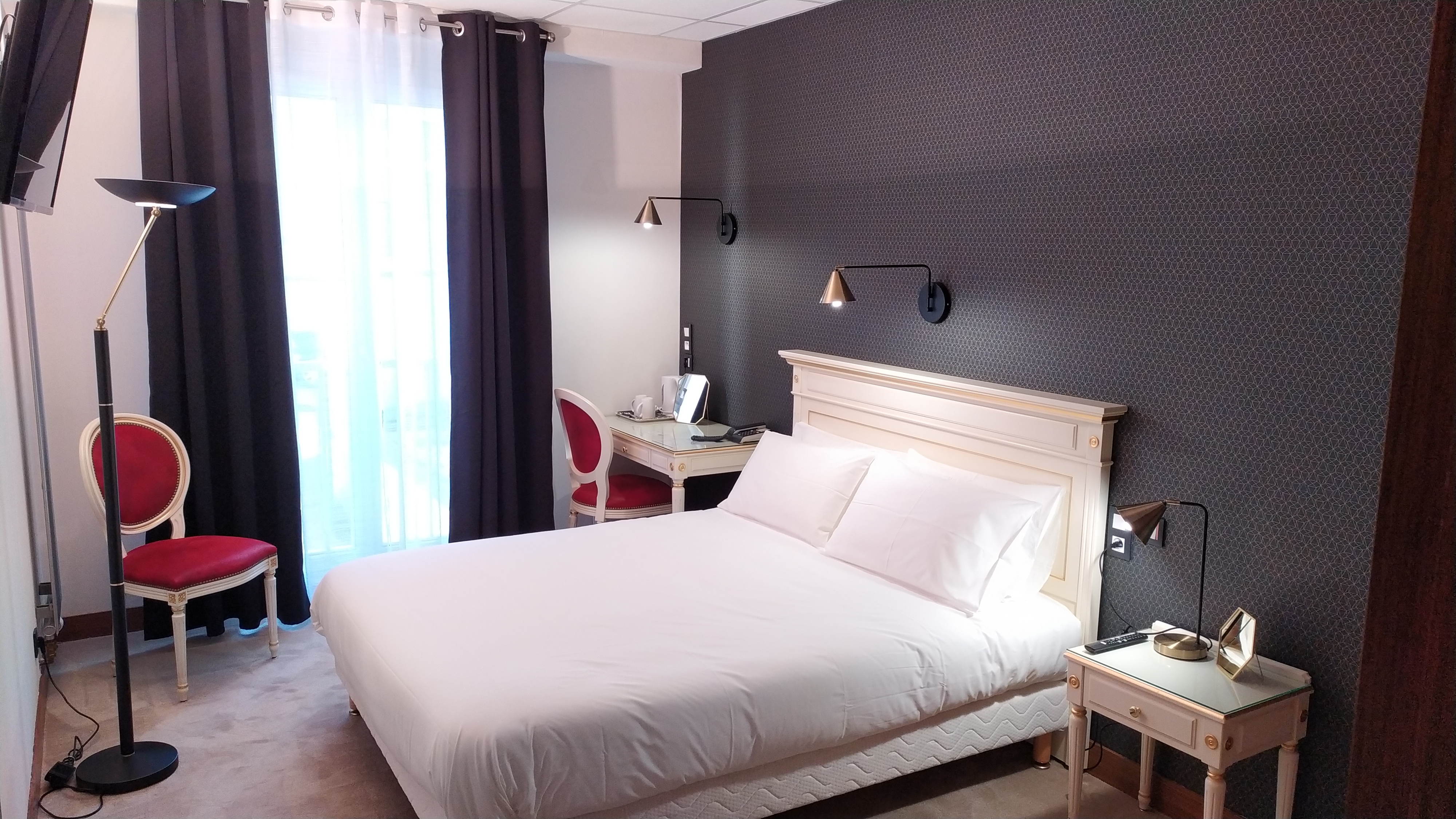 Contact Hôtel Limoges - Hôtel des Deux Moulins