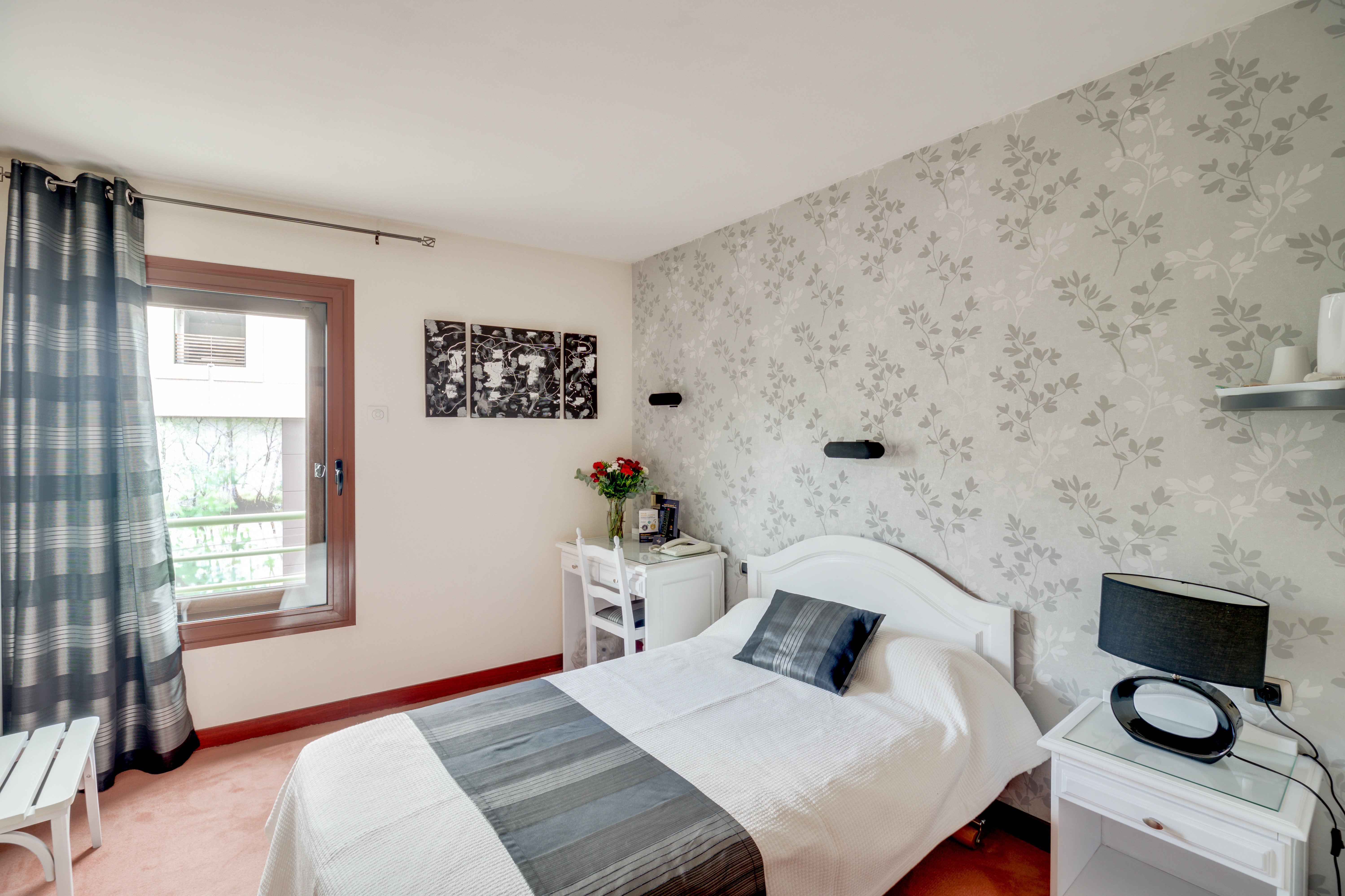 Contact Hôtel Limoges - Hôtel des Deux Moulins