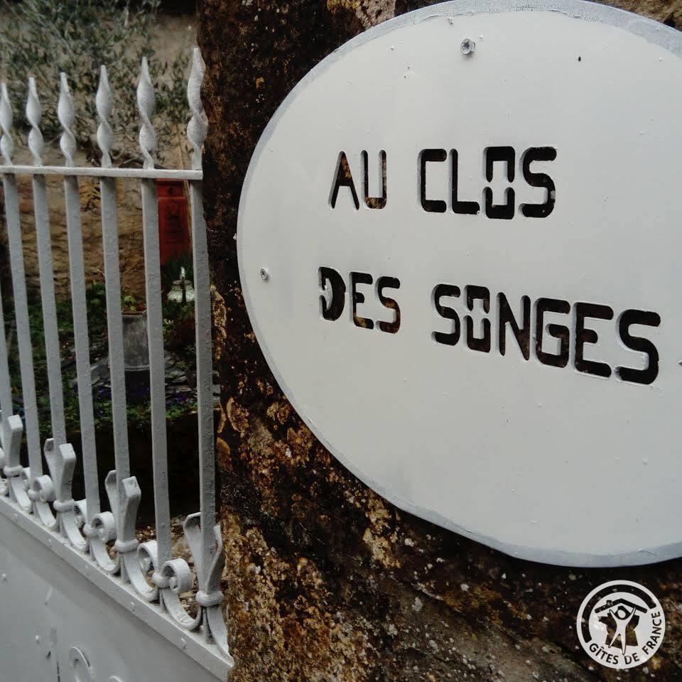 Au clos des songes