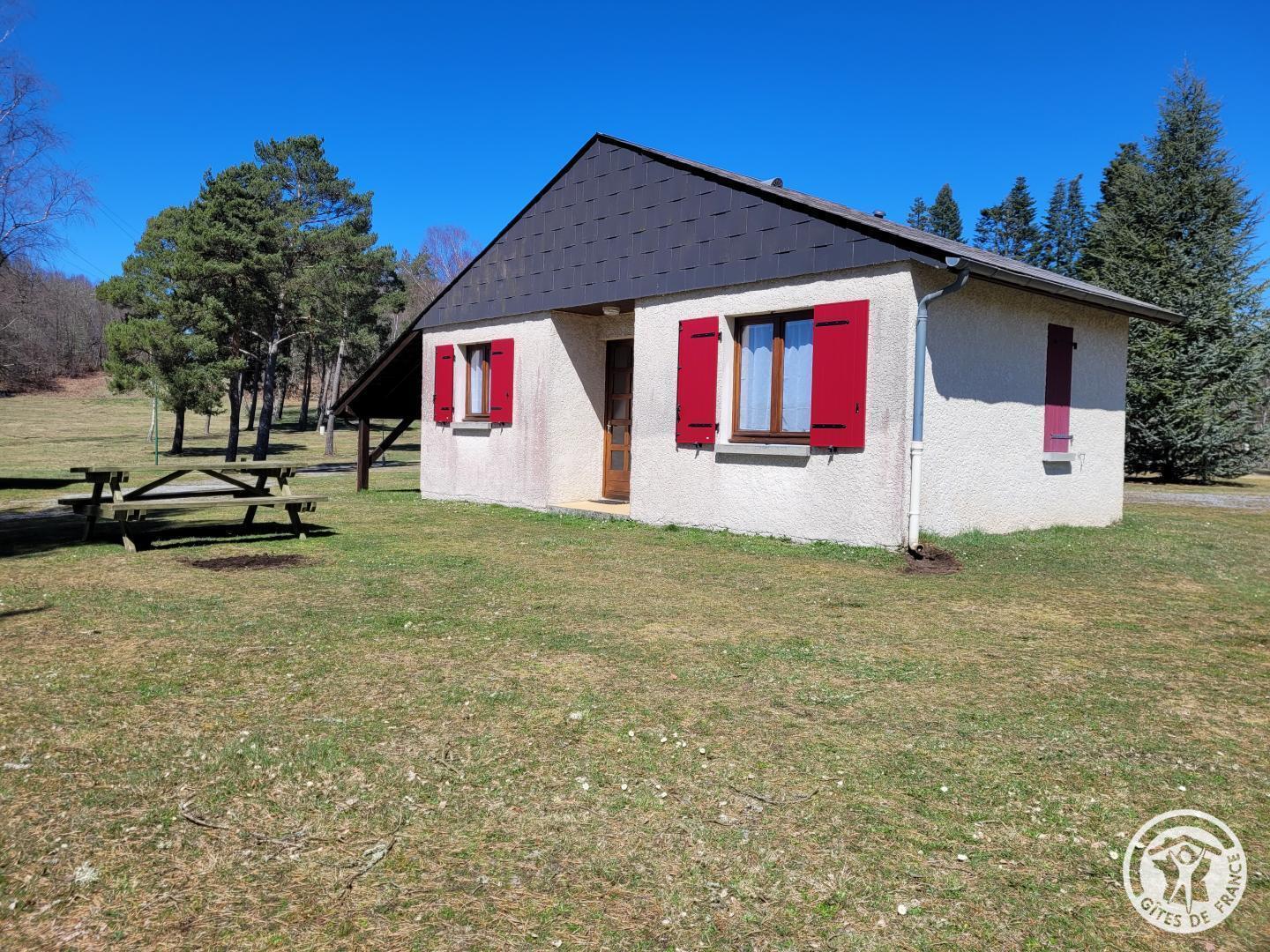 Ensemble de 8 Gites