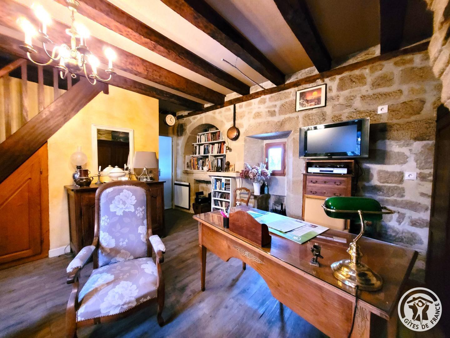 Les Escures