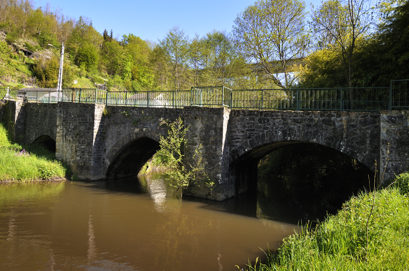 Ponts et Viaducs à Pierre-Buffière
