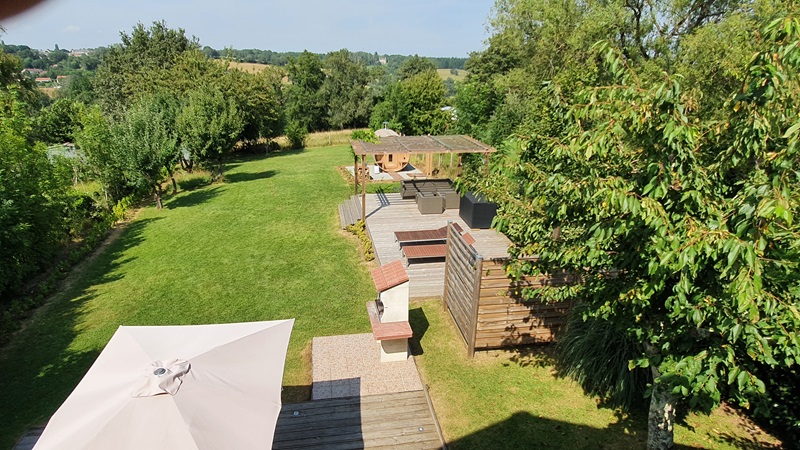 Maison de vacances avec bien-être à Bellac