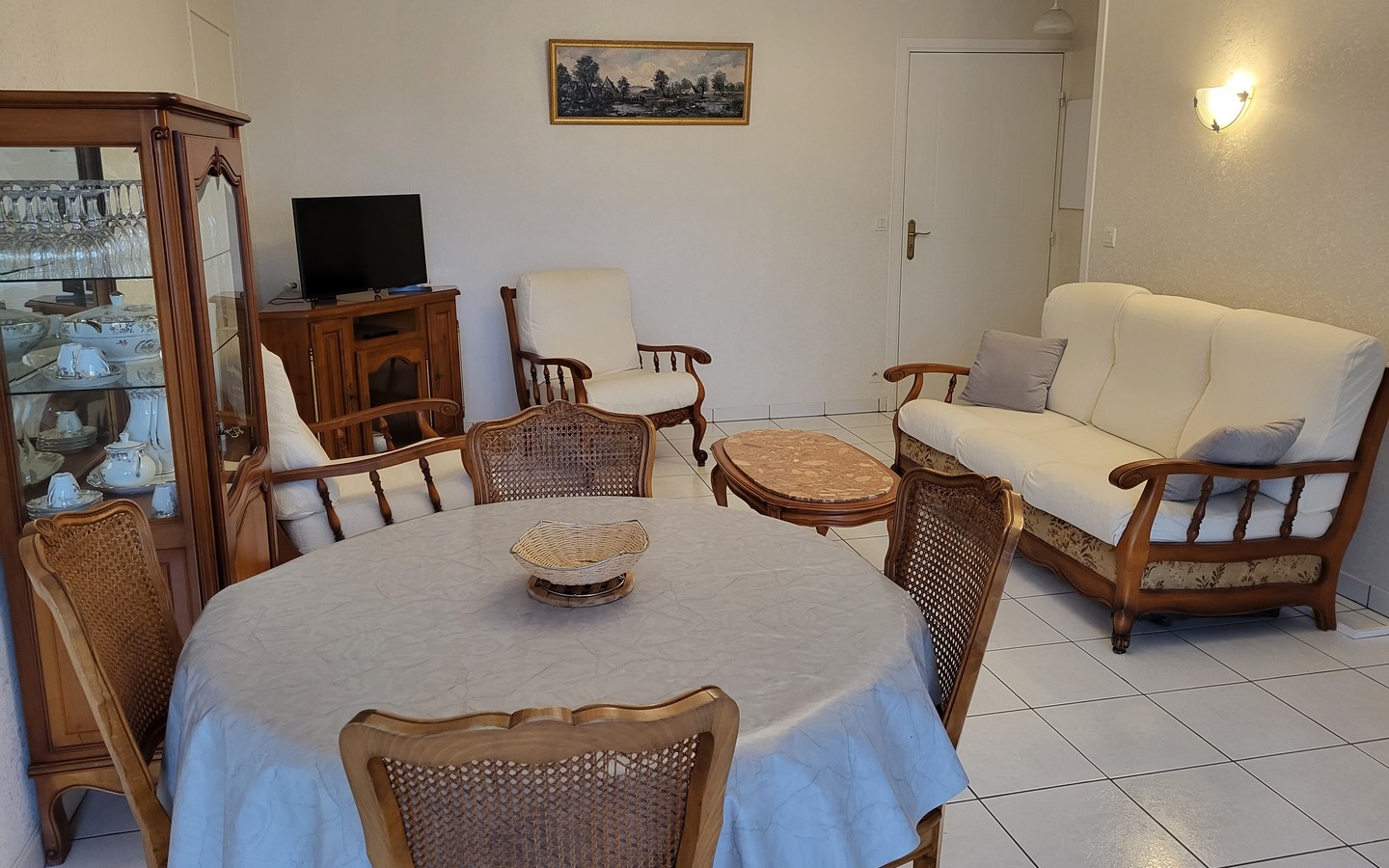 Cam 140 - Location Elorria