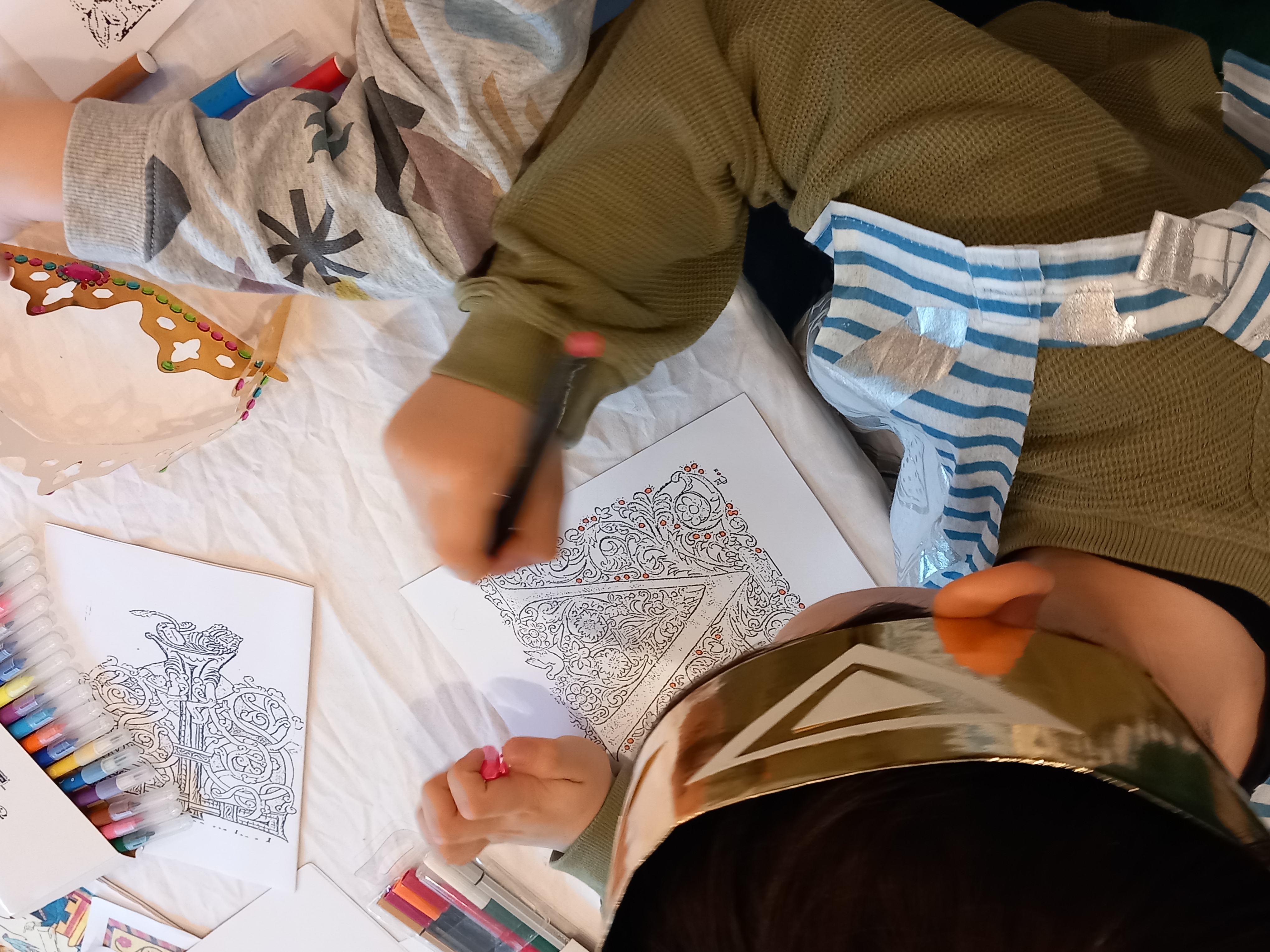 Costumes et maquillage pour enfants, spécial Halloween
