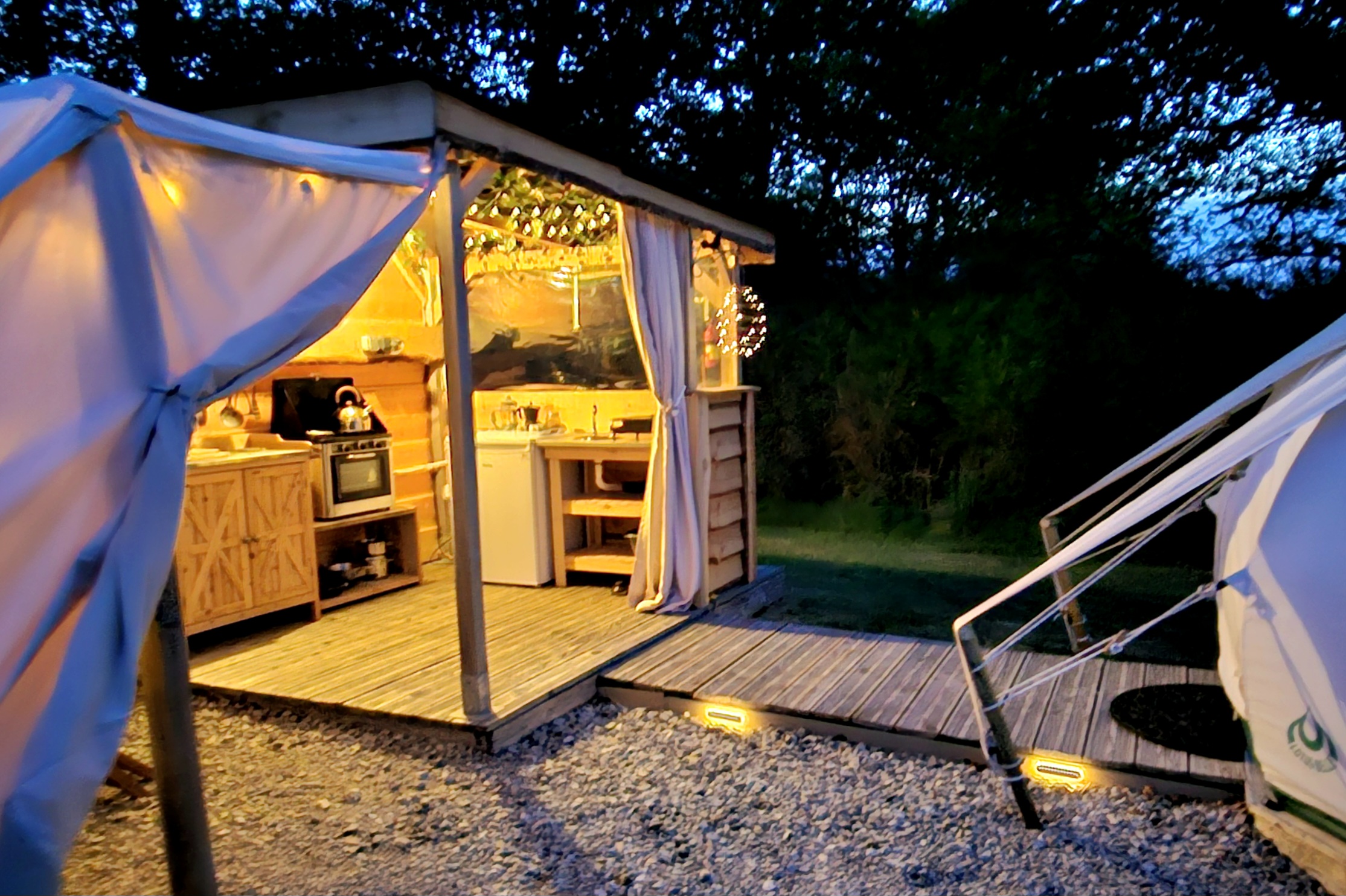 Camping Le Ranch - Tipi Lotus Belle