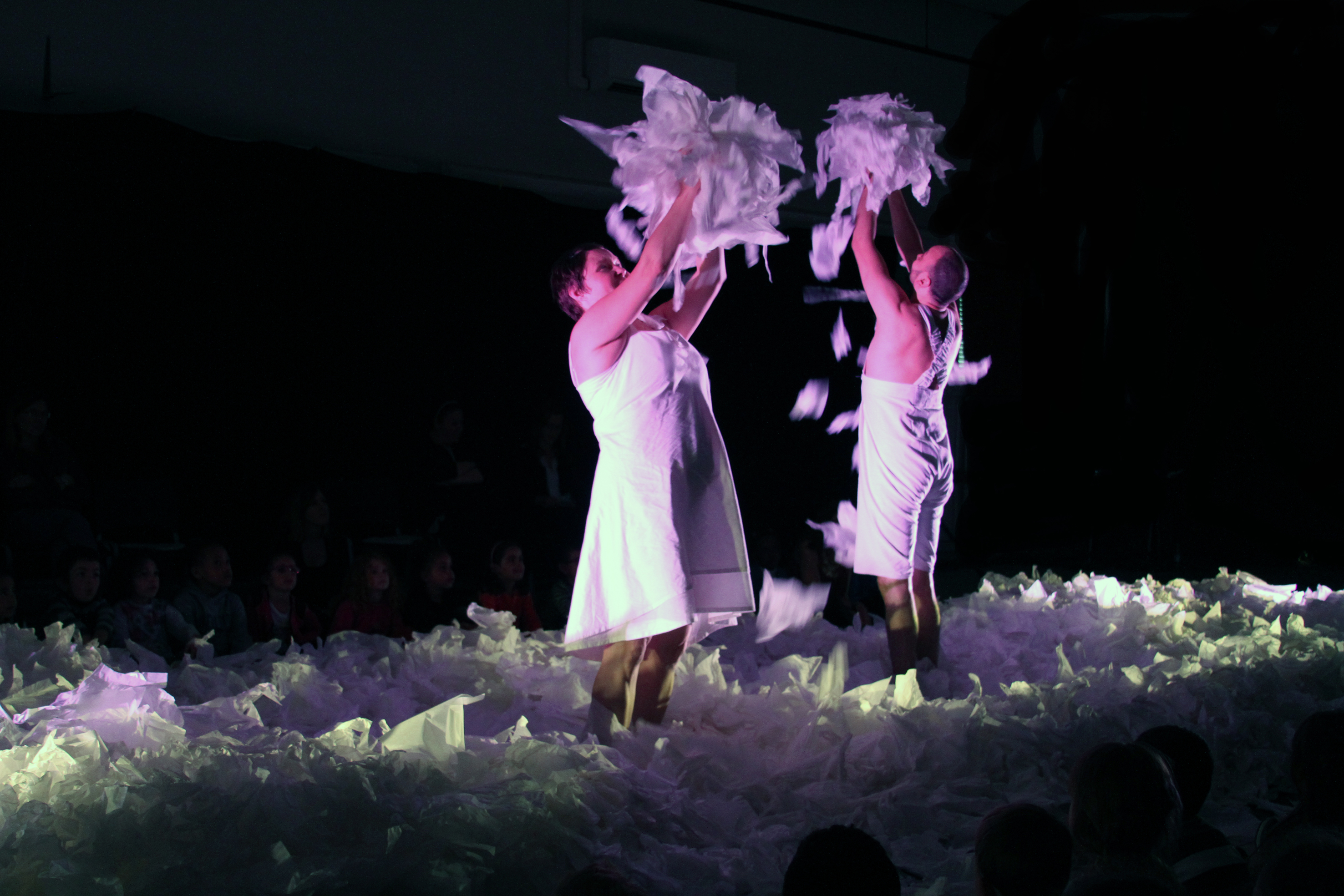 Spectacle - Sous la neige - Cie Les Bestioles