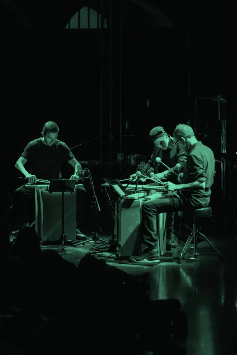 Concert au Sans Réserve -  Drums par l'Ensemble 0 + Oonagh Haines