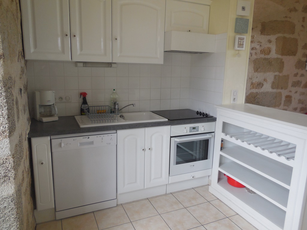Location à Mérinchal ( )