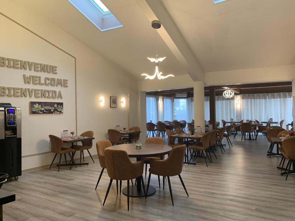 Au Relais des Lilas