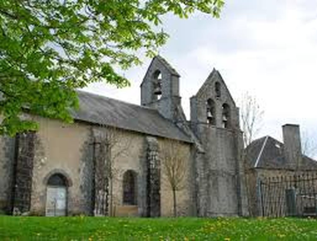Eglise de Magnat-l'Etrange
