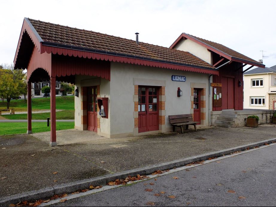 Gare du Transcorrézien de Liginiac