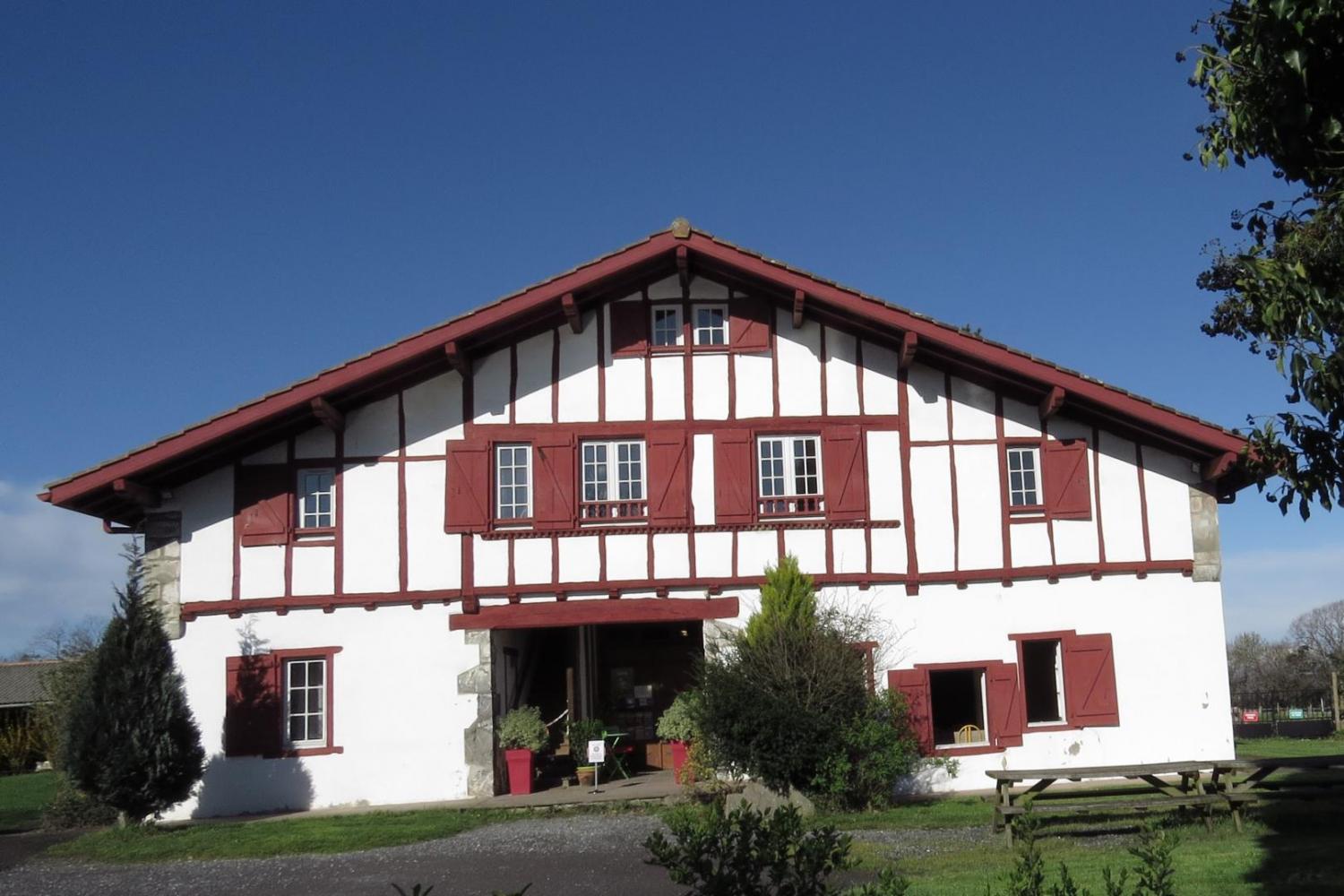Gîte de séjour Ferme Urkodea