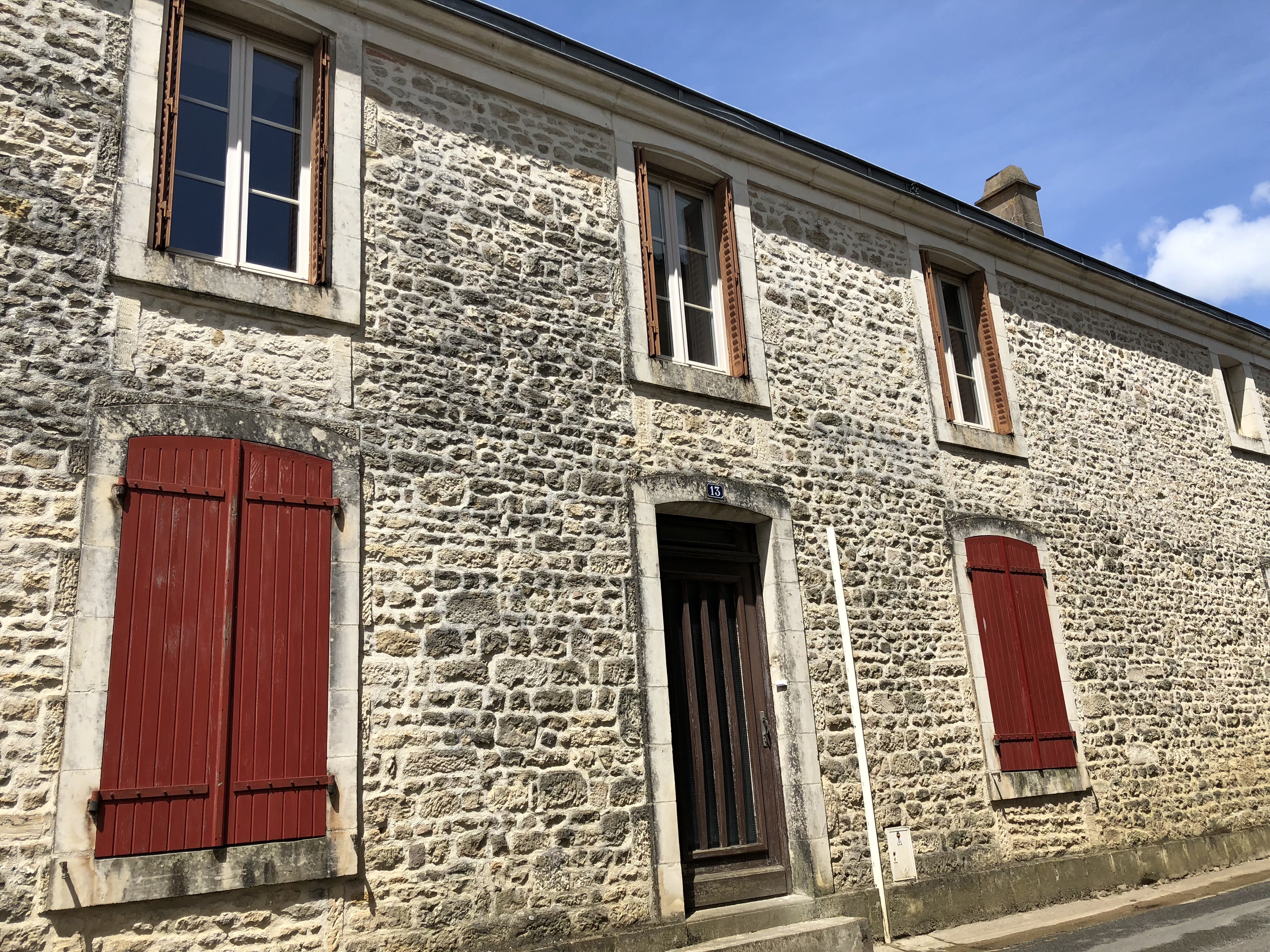 Maison de charme rénovée en coeur de village
