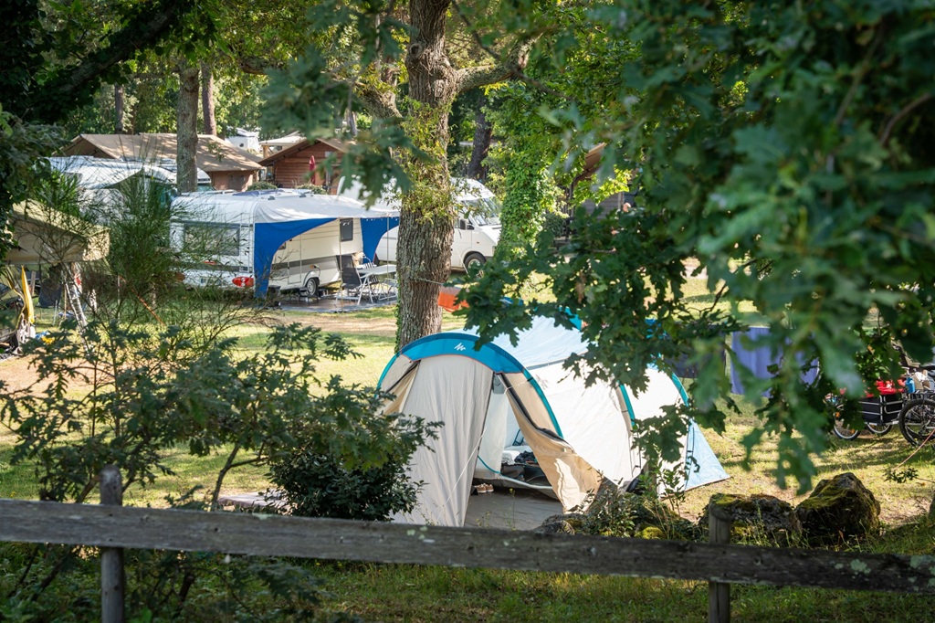 Camping Fontaine-Vieille