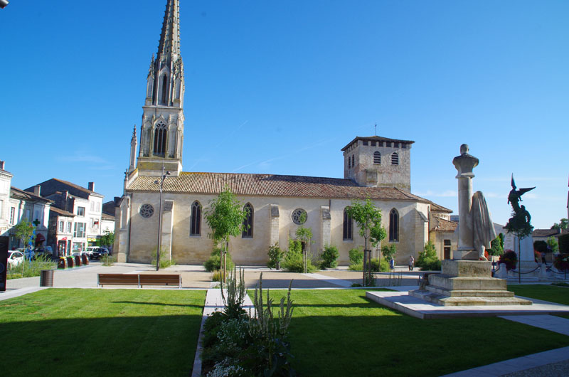 Eglise Saint-Jean Baptiste de Coutras