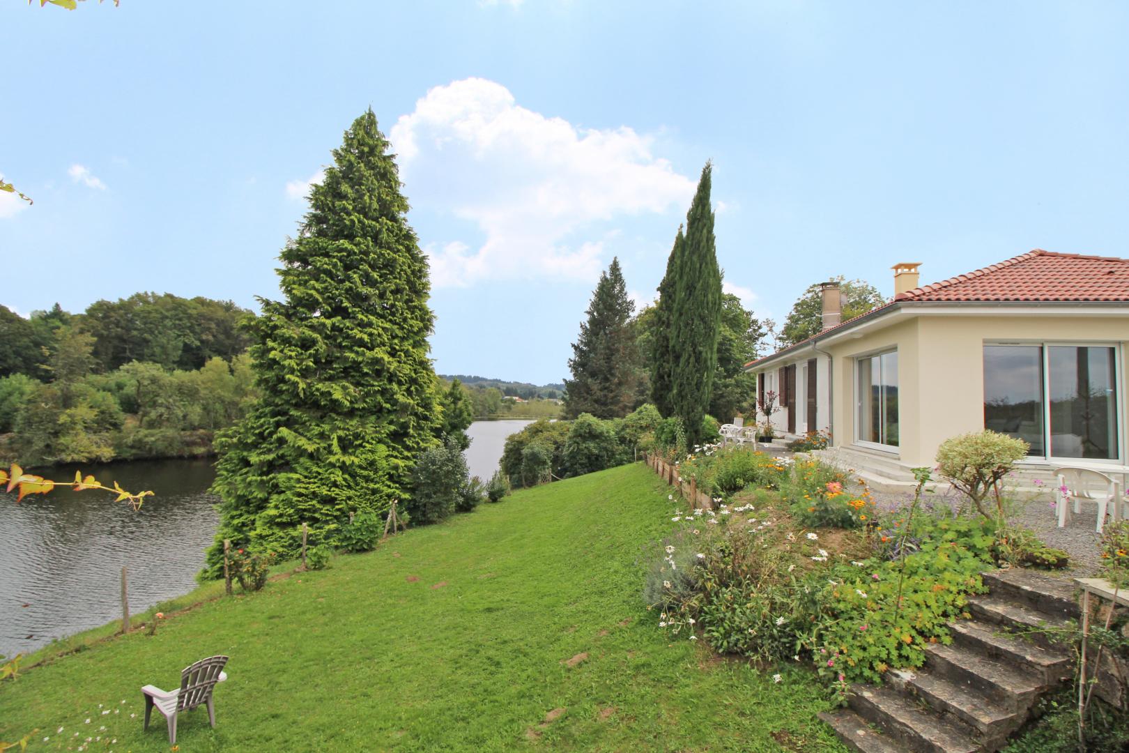 Dominant l'Etang