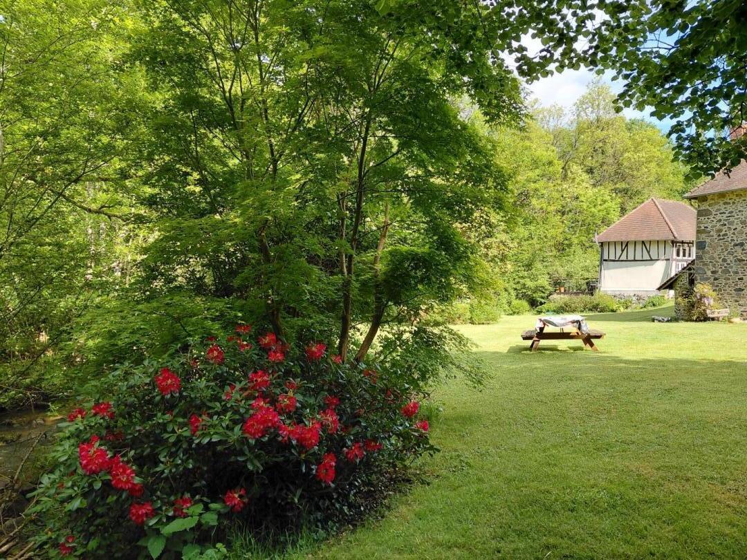 Le Moulin