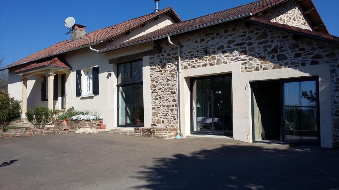 Les Petites Rivailles