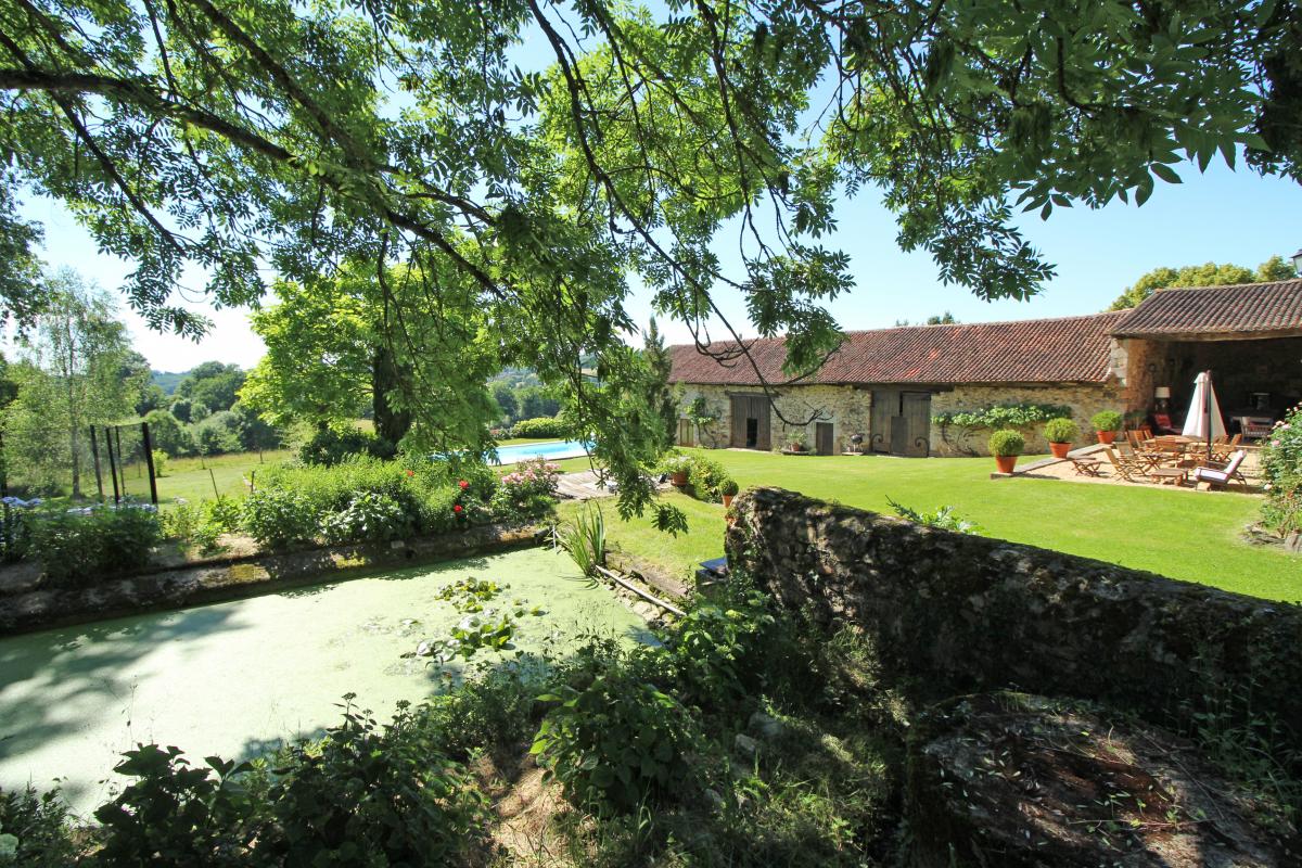 Chez le Bayle
