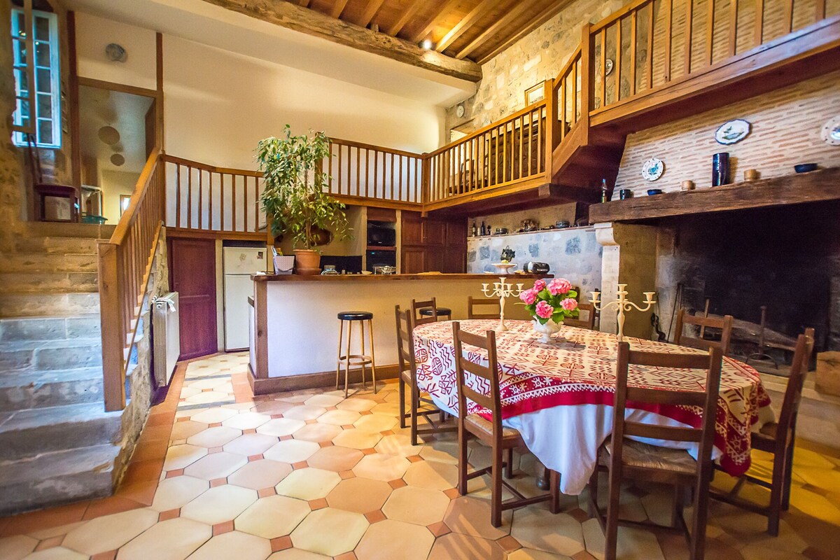 Logis du Château de Poudenas