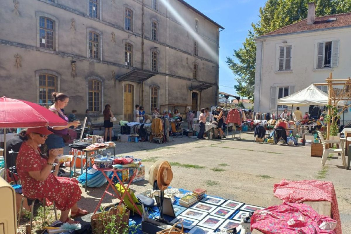 Vide-grenier nocturne