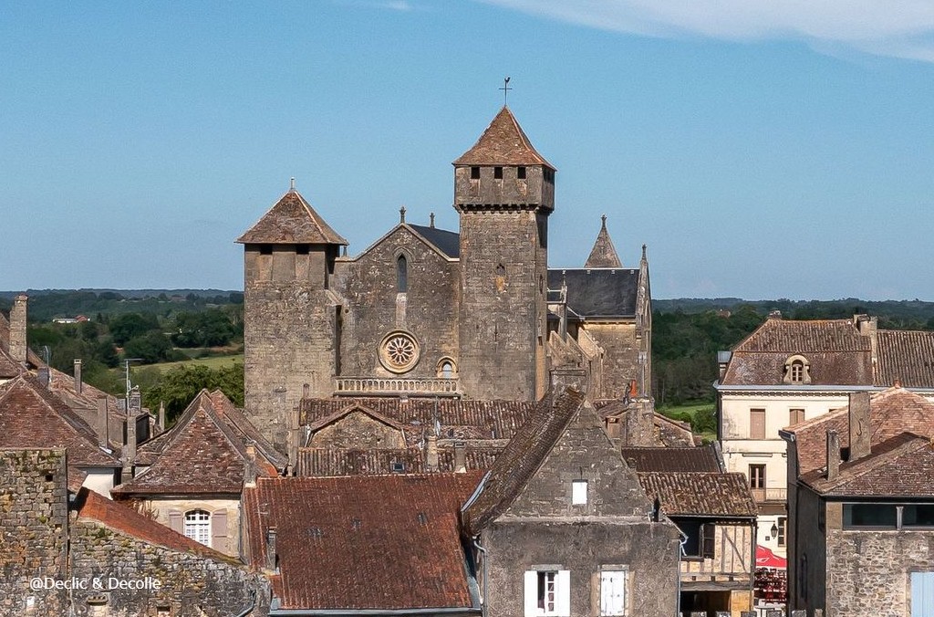 Balade patrimoine dans la bastide de Beaumont du Périgord