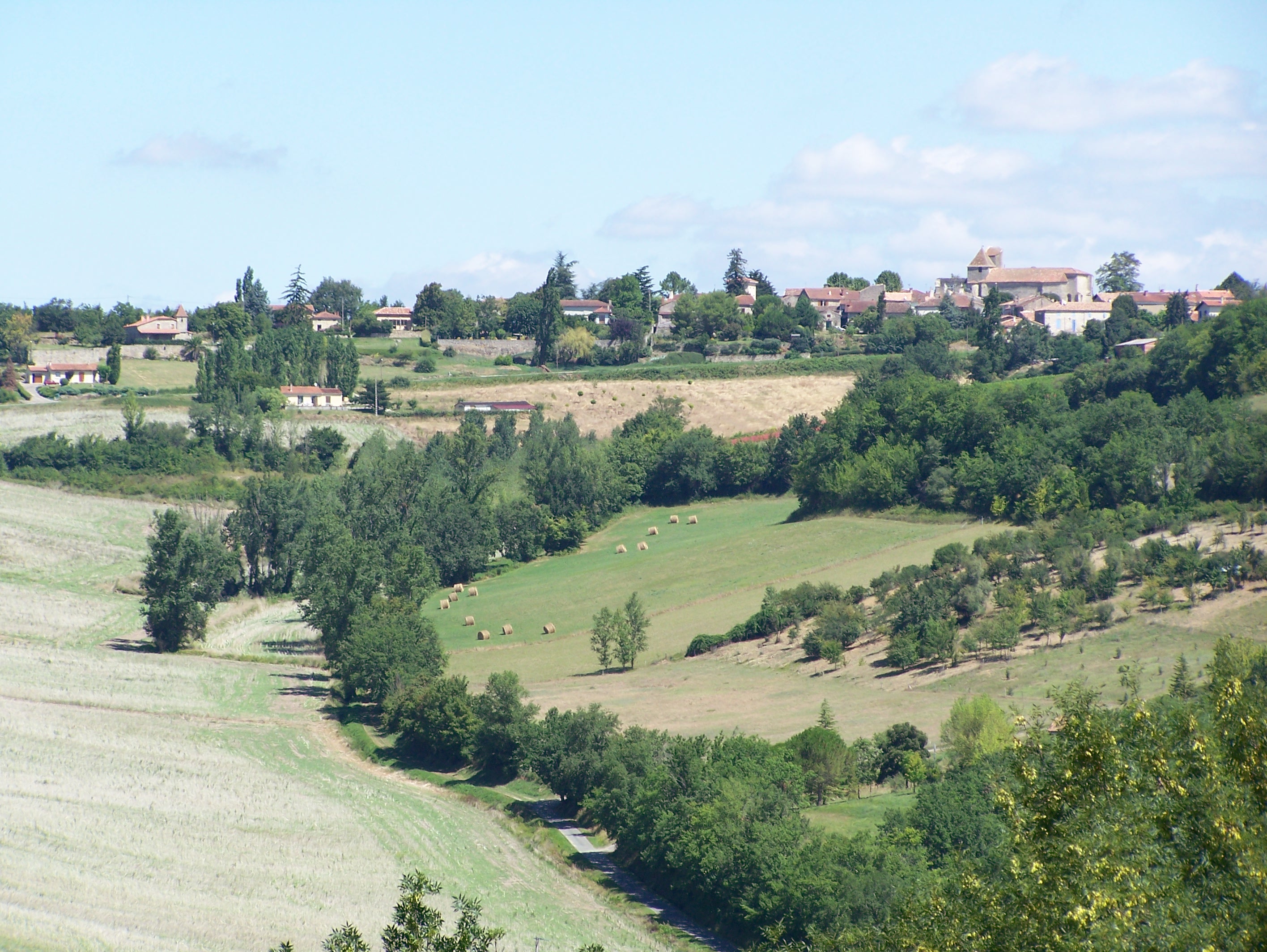 Village de Bazens