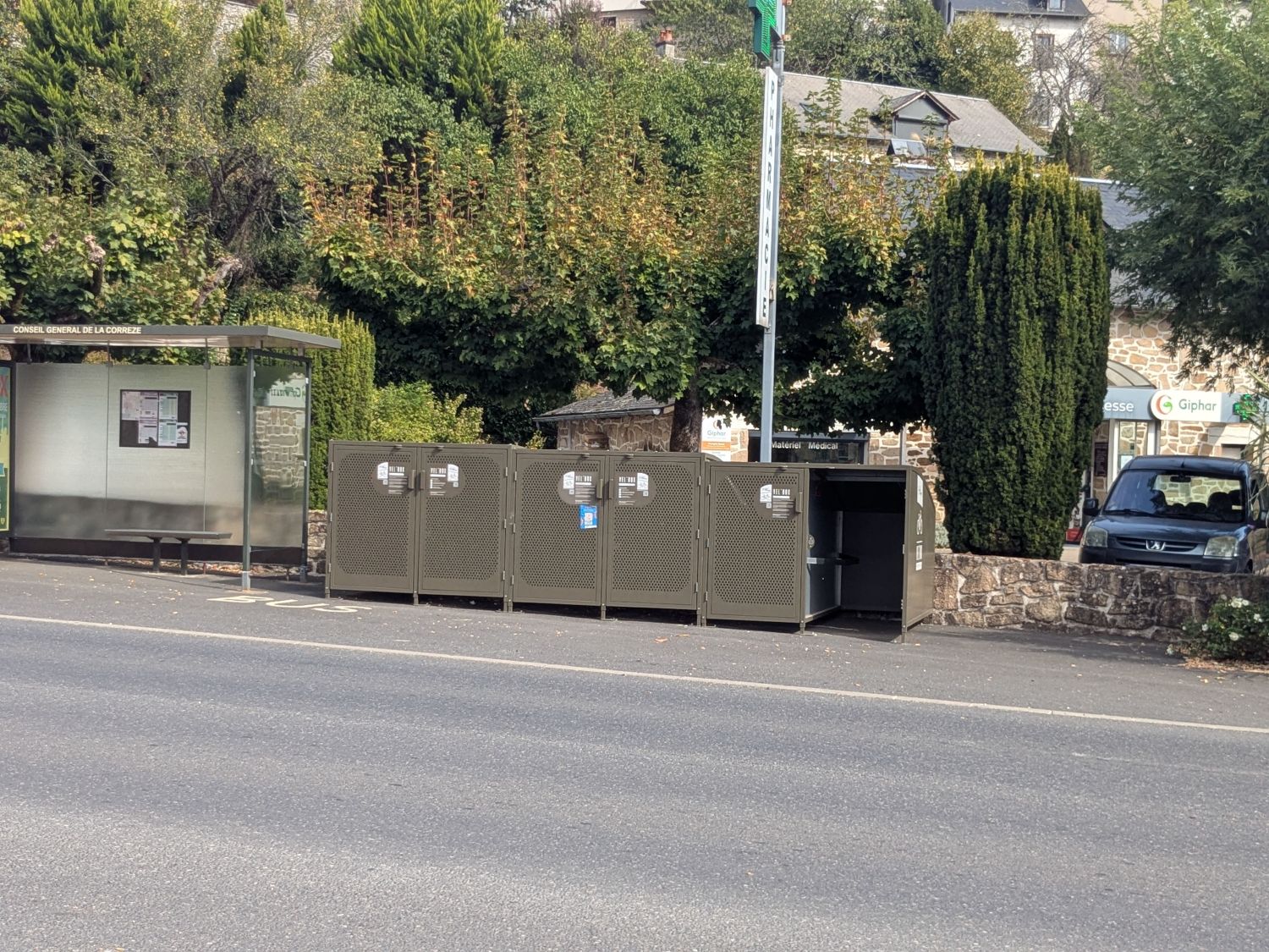 Box à vélo Uzerche