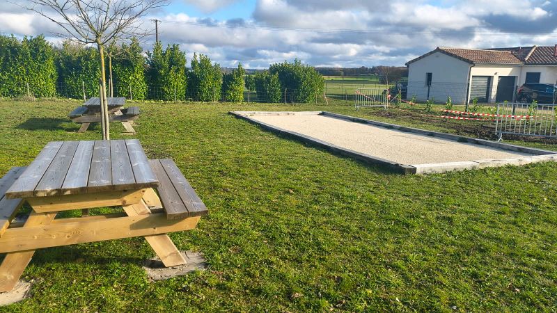 Aire de jeux de Cantillac Aire de jeux de Cantillac