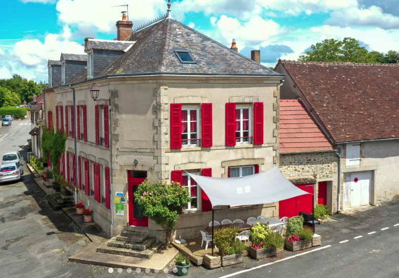 AU FIL DE L'EAU