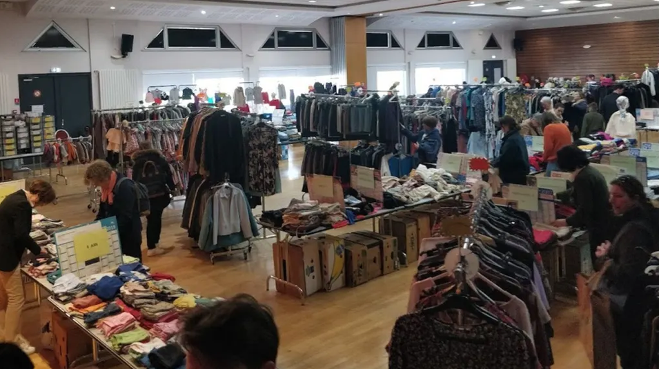 Grande braderie de Chauray Solidarité