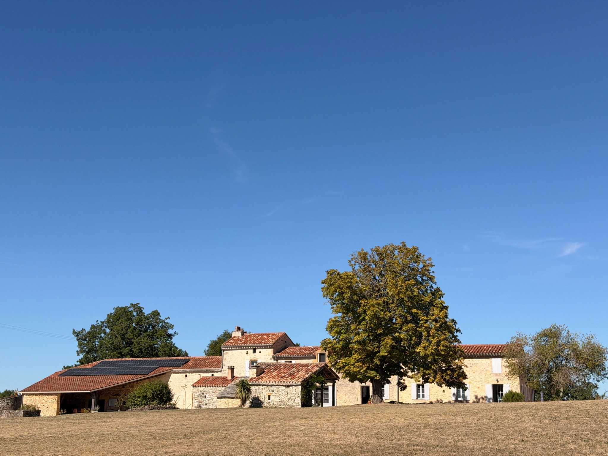 Chambre en pierre - Gîte Villeréal