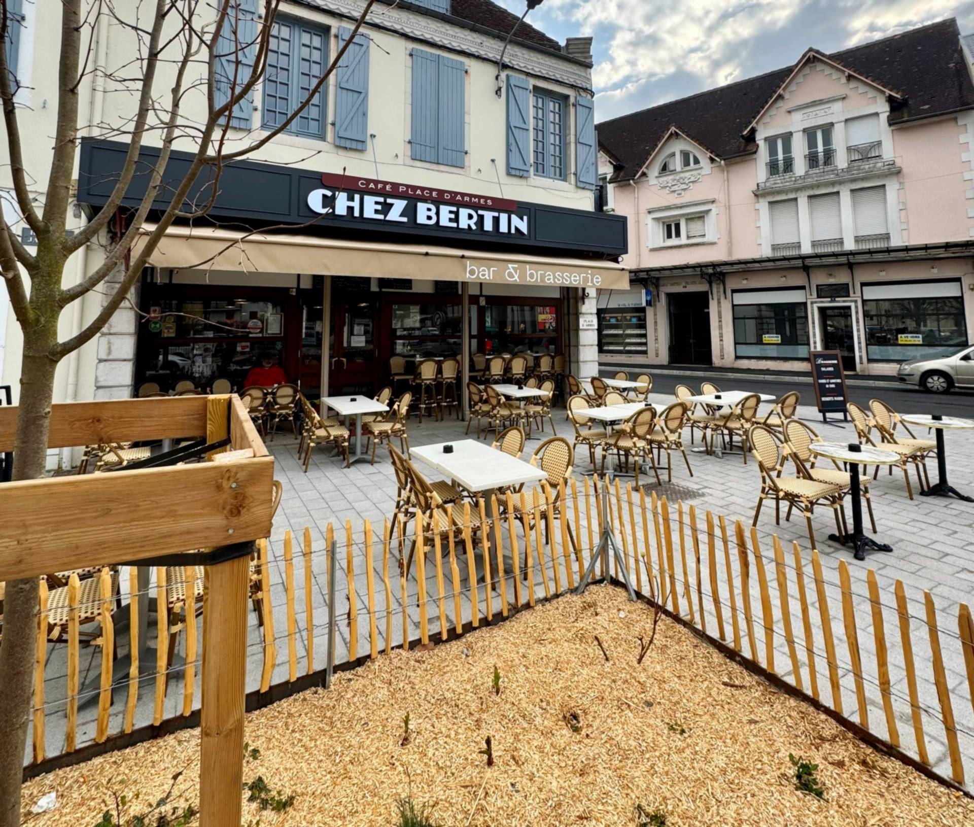 Chez Bertin - Café Place d'Armes