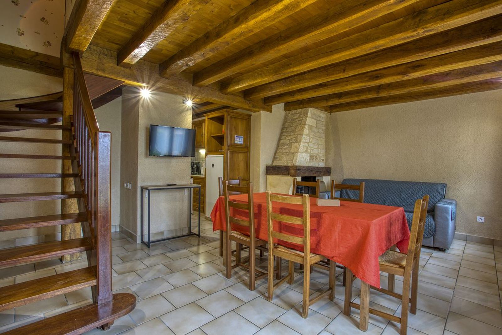 Combas Village de gites - Gîte Corine