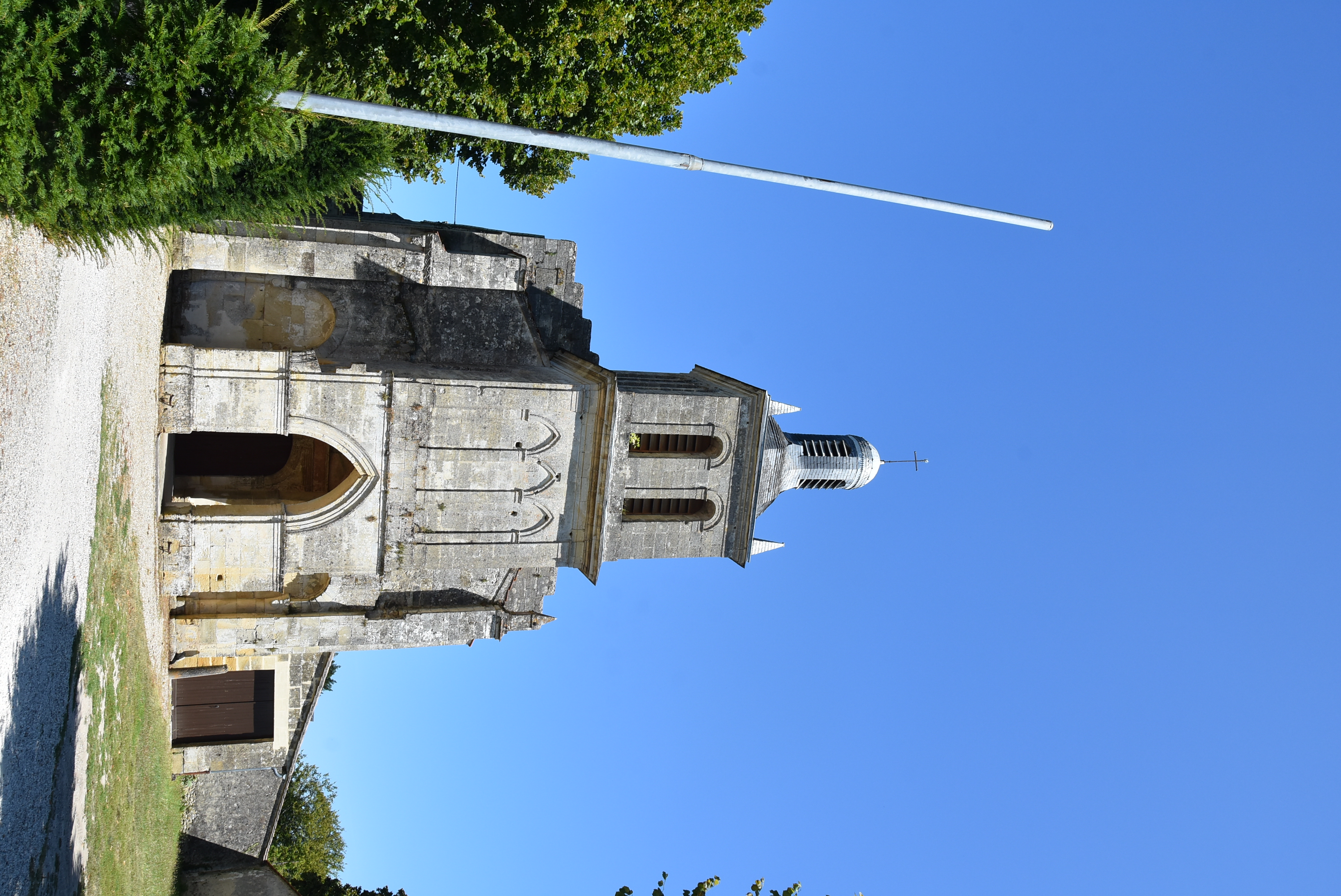 Eglise Saint-Julien de Cubzac