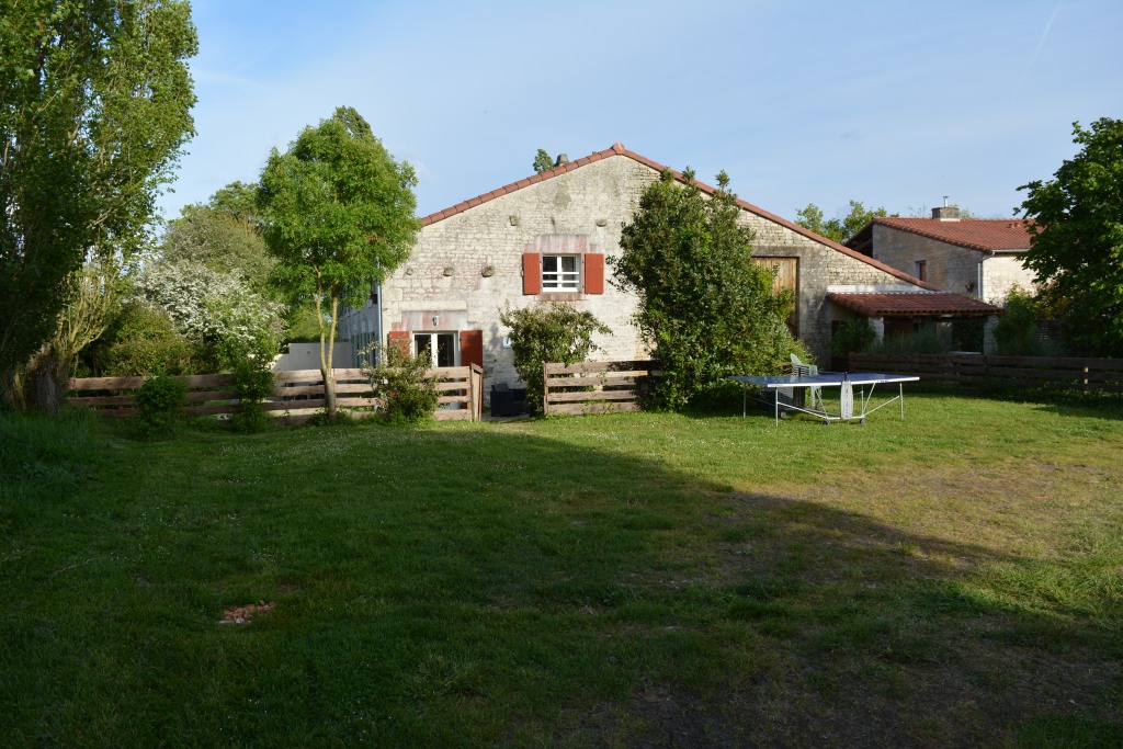 Gîte "Côté Marguerites" - Le Hameau de Sainte-Mégrine