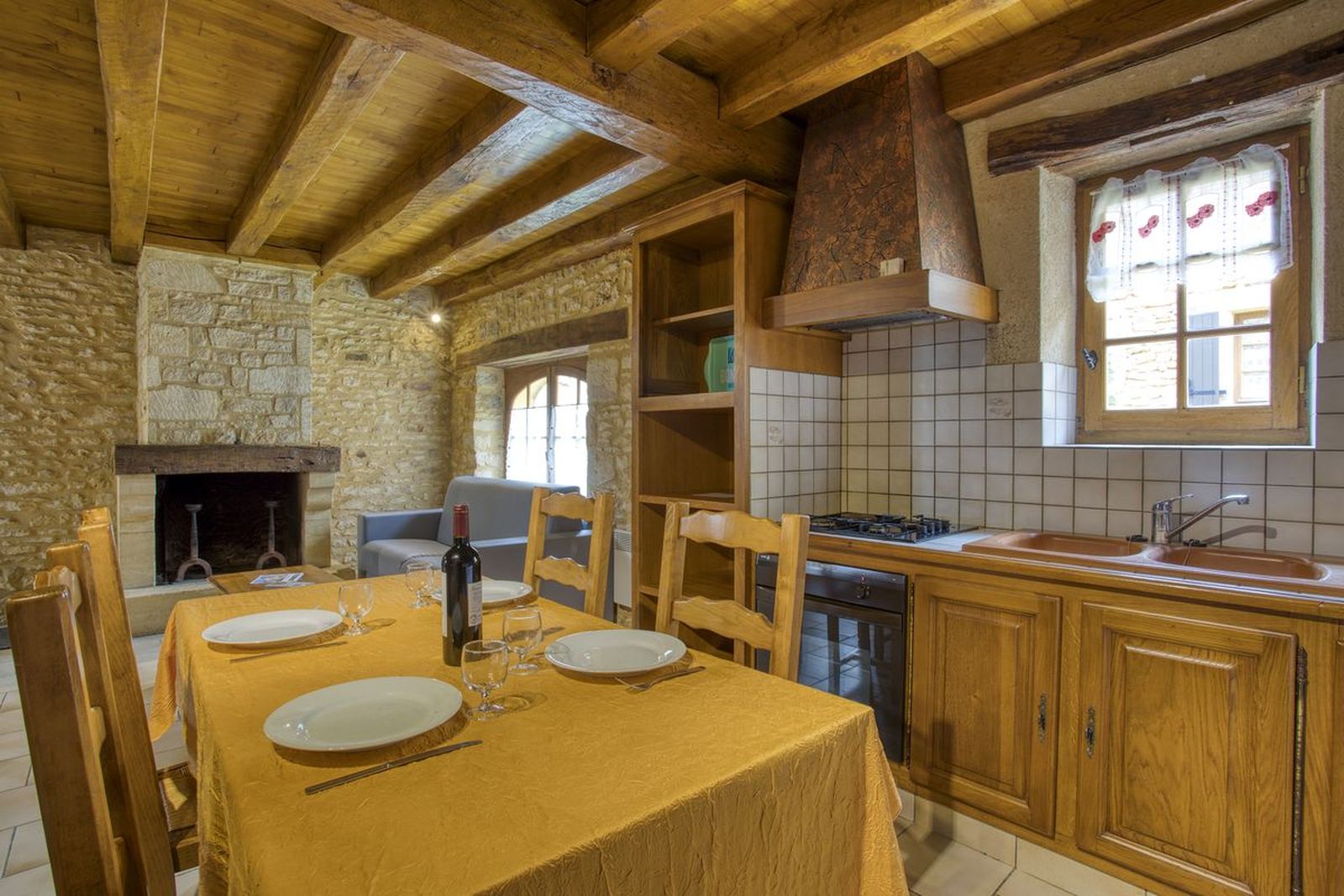 Combas Village de gites - Gîte Delphine